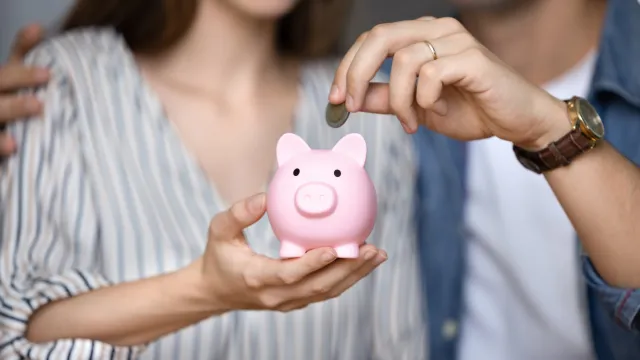 Hypotéky v únoru vyskočily na 40,5 miliardy korun, úroková sazba klesla na 4,46 procenta