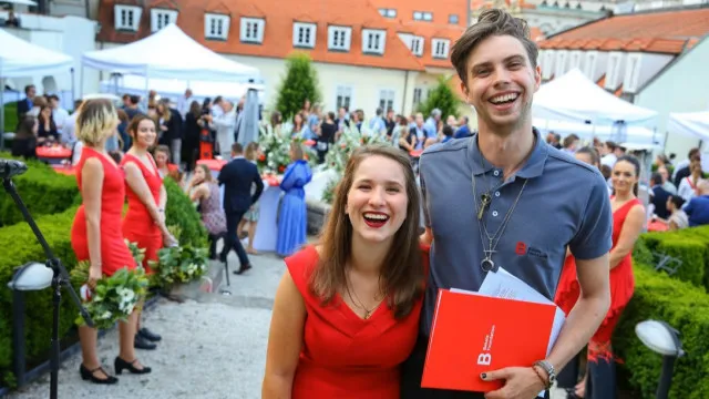 Český talent míří na Oxford i Cambridge. Bakala Foundation posílá stipendisty na elitní světové univerzity