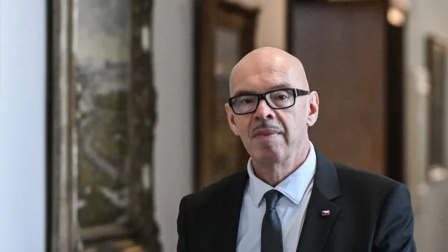 Konec koncesionářských poplatků. ČT a rozhlas mají dostávat peníze přímo ze státního rozpočtu