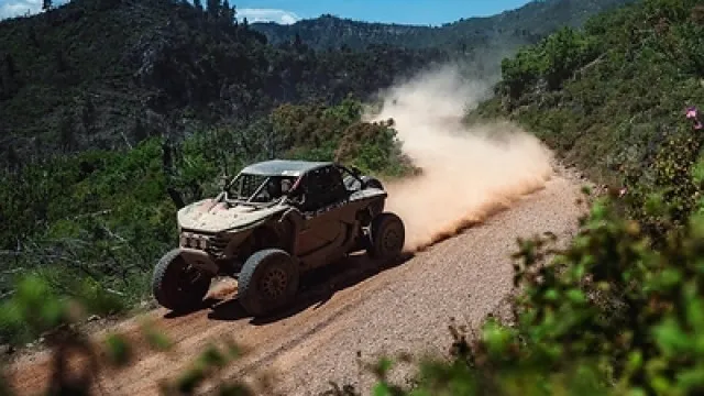 Segway Powersports posiluje svou přítomnost na evropské závodní scéně s modelem Super Villain SX20T na Hellas Rally Raid